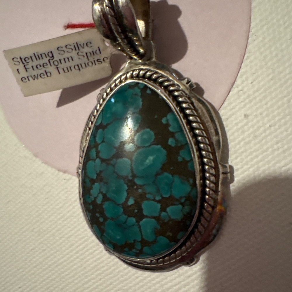 Turquoise Classic Western wear Jewelry Sterling Silver Turquoise large pendant - Picture 5 of 5
